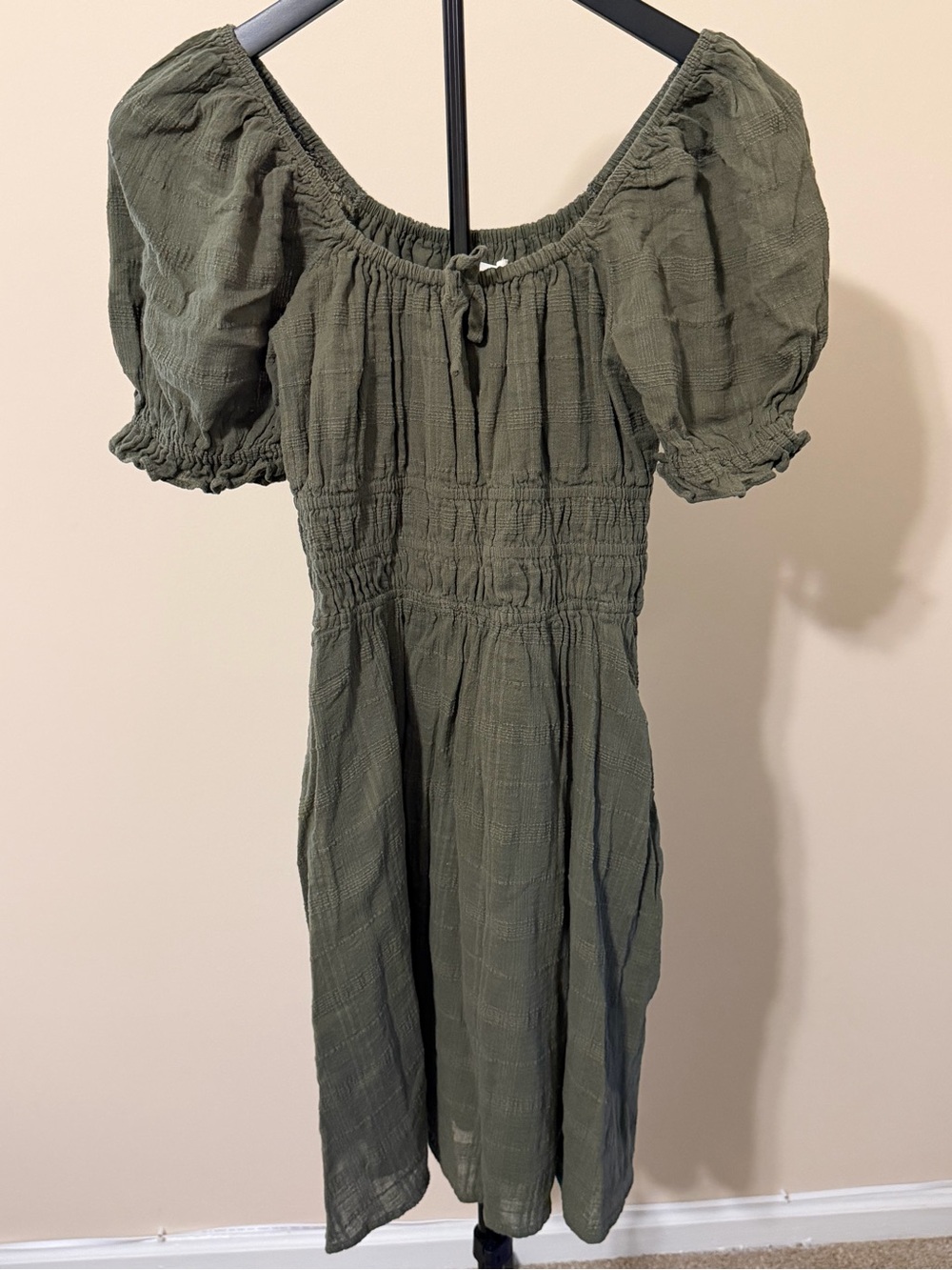 Copper Key Olive Green Puff-Sleeve Midi Dress